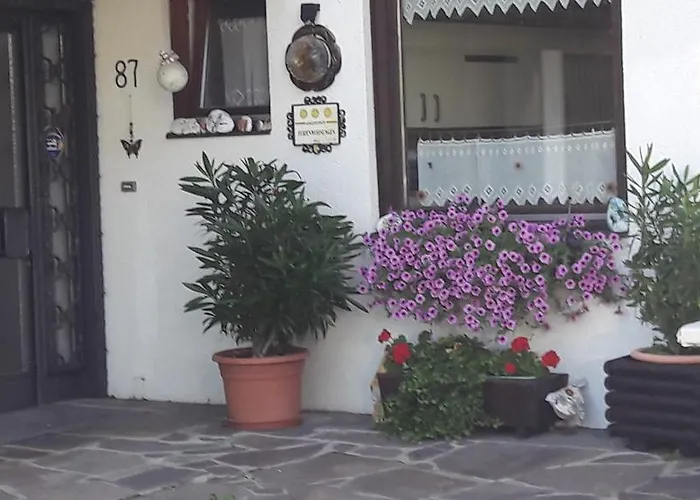 Gaestehaus Inge * Цлан