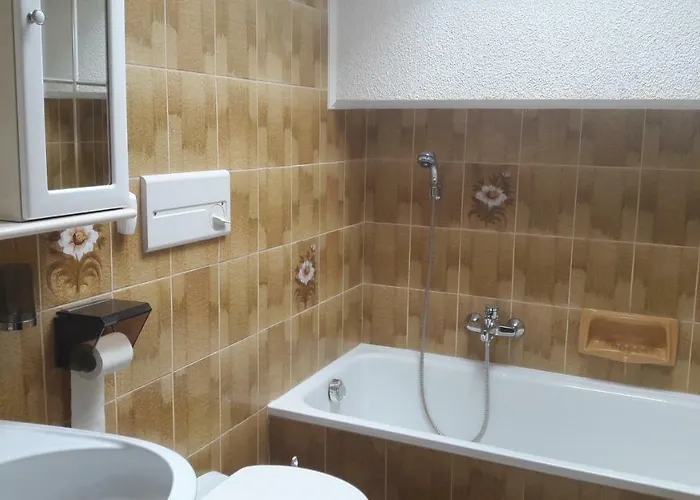 Апартаменты Gaestehaus Inge Цлан